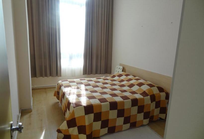 Ostello Sportnow Casa Per Ferie  | Milano Marittima | Ravenna | Italia 4