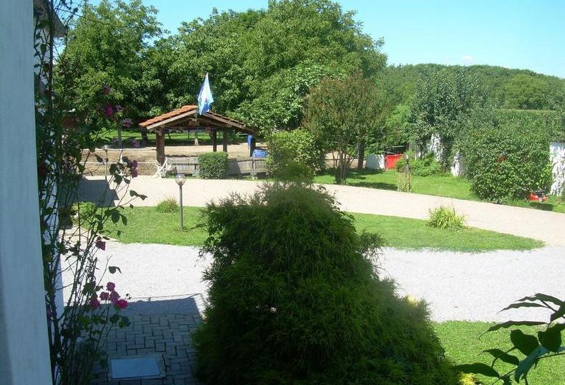 B&b Cm Ranch  | Cuneo | Cuneo | Italia 3