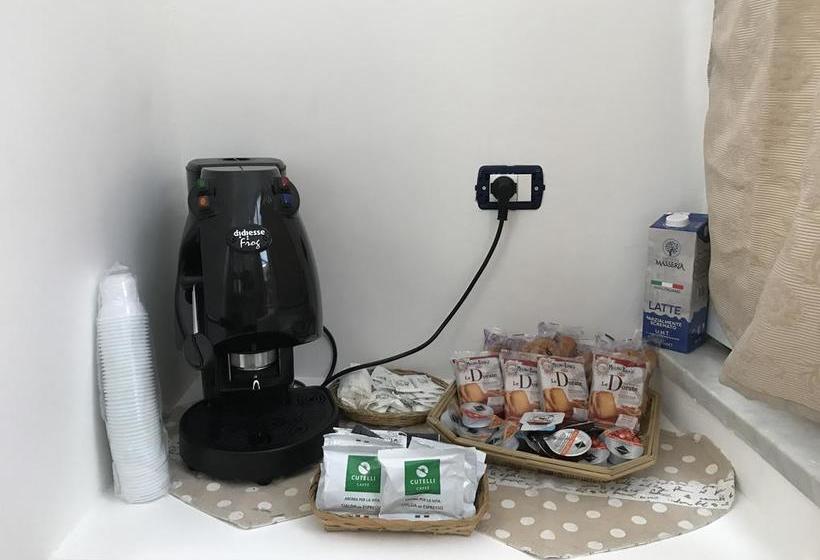 Bed and Breakfast Petros Room Camere  | Salerno | Salerno | Italia 7