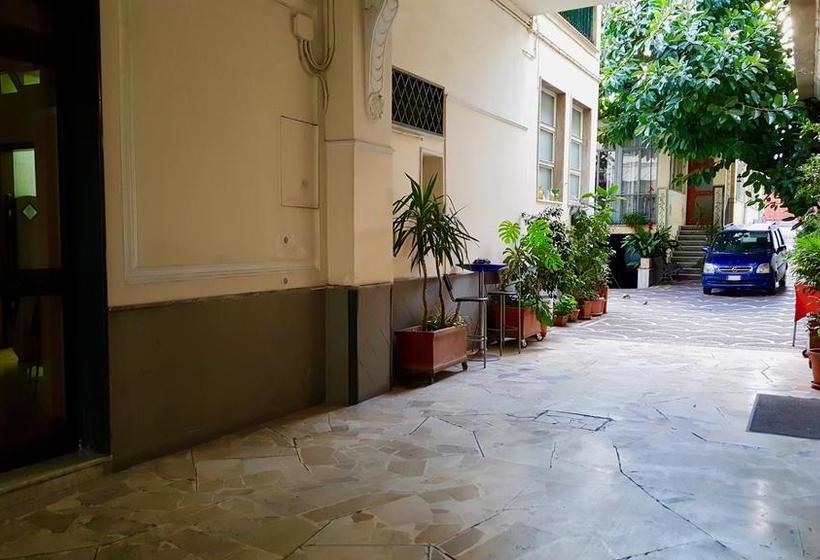 Hotel Fiorentina  | Napoli | Napoli | Italia 11