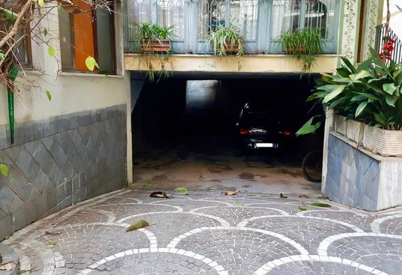 Hotel Fiorentina  | Napoli | Napoli | Italia 12