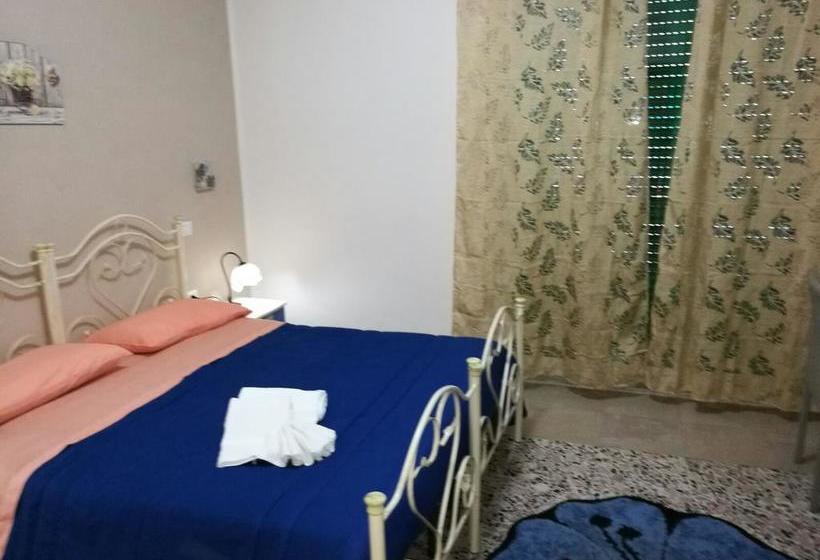 Bed and Breakfast La Pietra Preziosa  | Crotone | Crotone | Italia 10