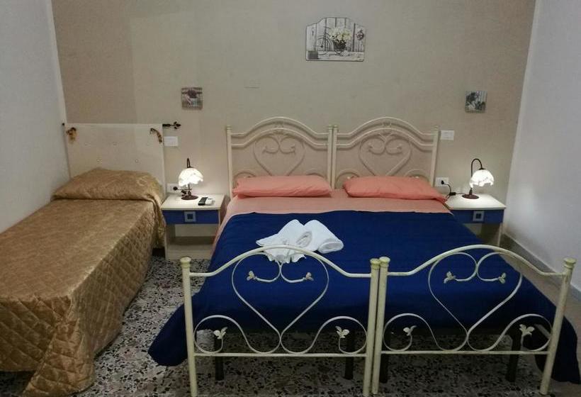 Bed and Breakfast La Pietra Preziosa  | Crotone | Crotone | Italia 2