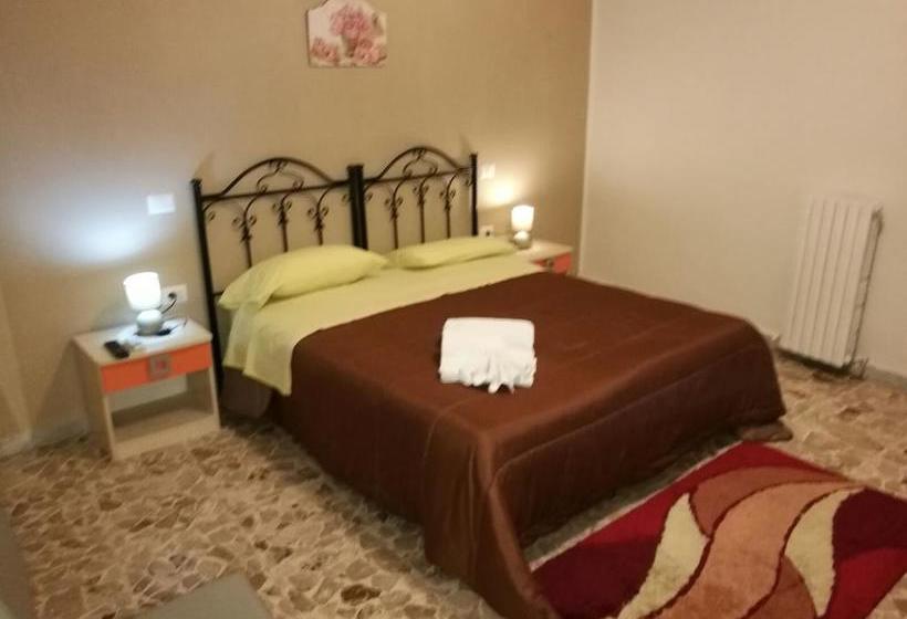 Bed and Breakfast La Pietra Preziosa  | Crotone | Crotone | Italia 4