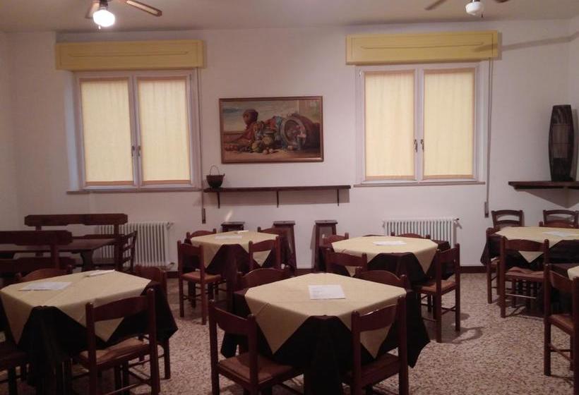 Hotel Albergo La Voglia  | Villanova Sull'Arda | Piacenza | Italia 1