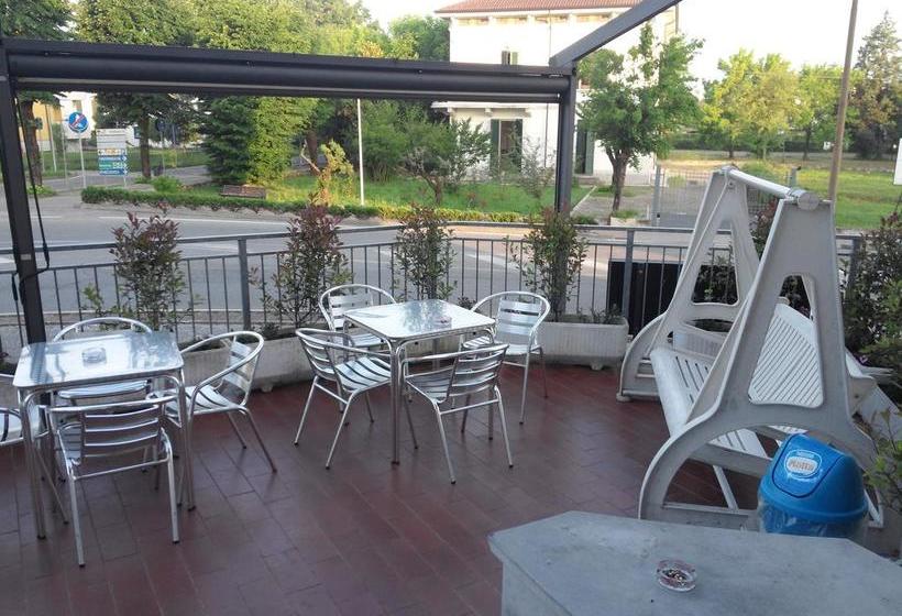 Hotel Albergo La Voglia  | Villanova Sull'Arda | Piacenza | Italia 2