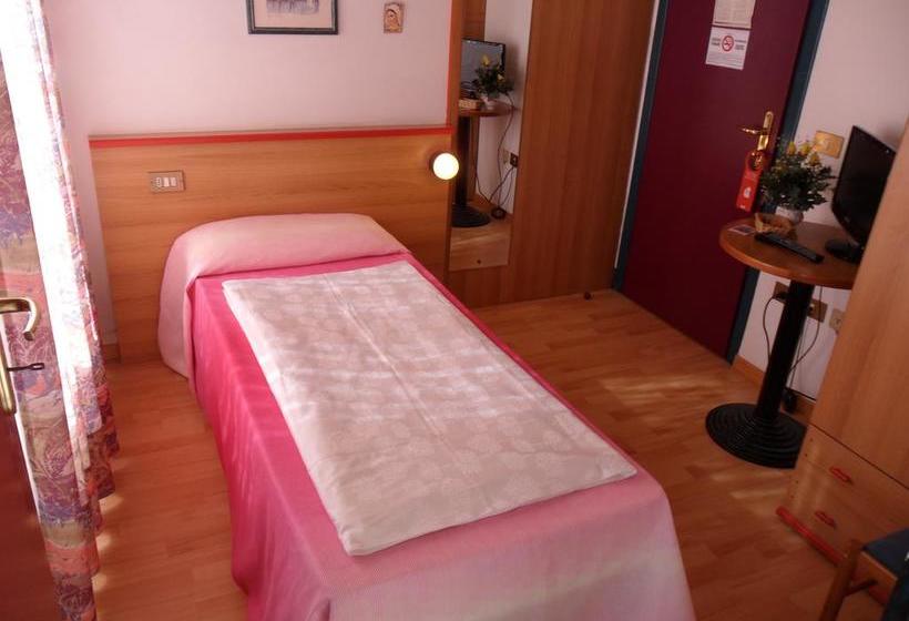 Hotel Rialto  | Riva del Garda | Trento | Italia 11