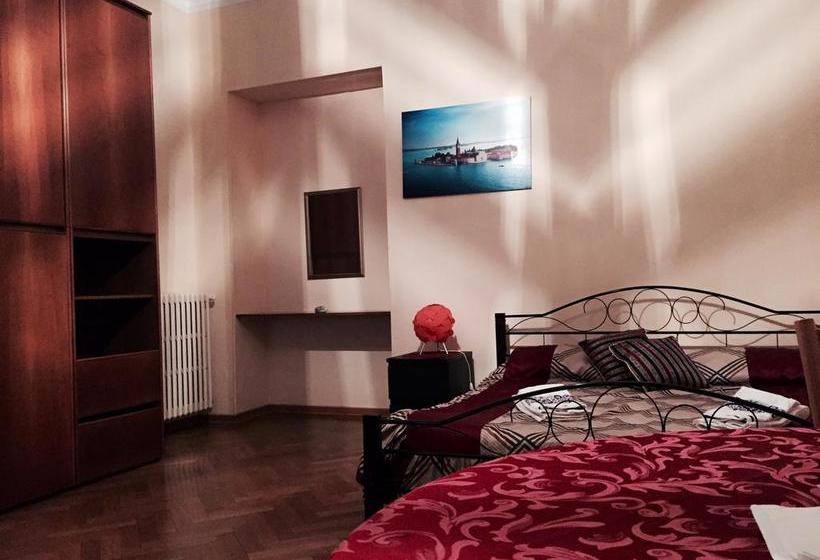 B&b Guerrero Jr  | Trieste | Trieste | Italia 7