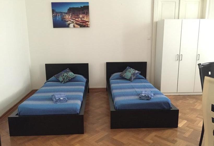 B&b Guerrero Jr  | Trieste | Trieste | Italia 8