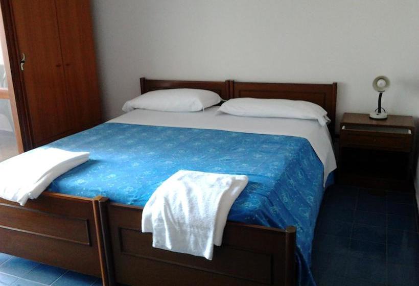 Hotel Pensione Nettuno  | Palinuro | Salerno | Italia 19