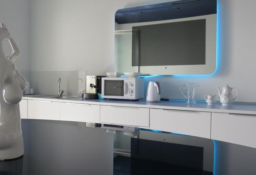 Bed and Breakfast Skyhouse Beverello  | Napoli | Napoli | Italia 11