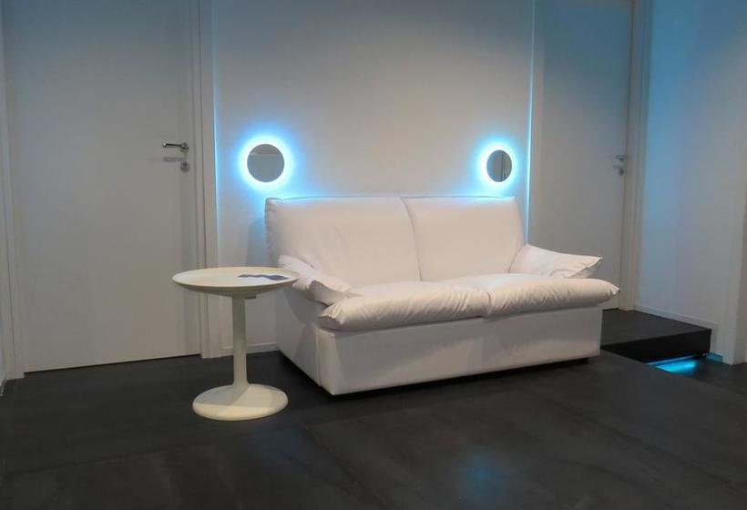 Bed and Breakfast Skyhouse Beverello  | Napoli | Napoli | Italia 17