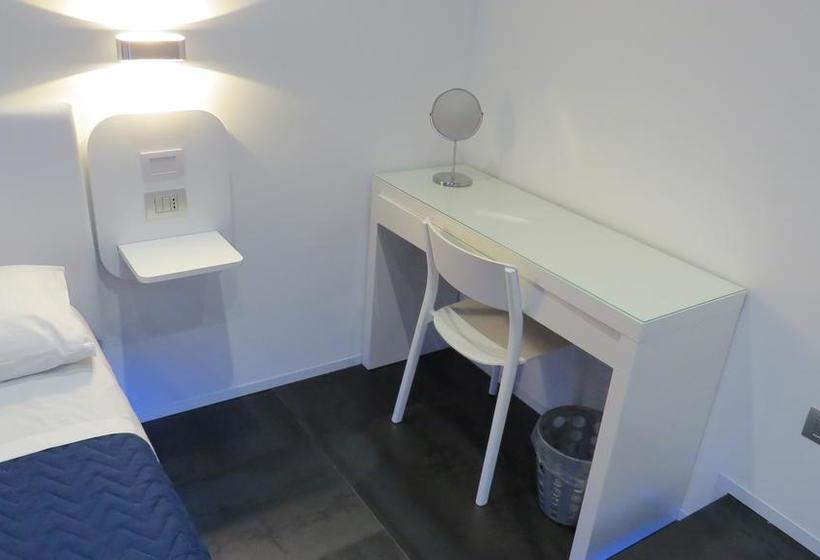 Bed and Breakfast Skyhouse Beverello  | Napoli | Napoli | Italia 4