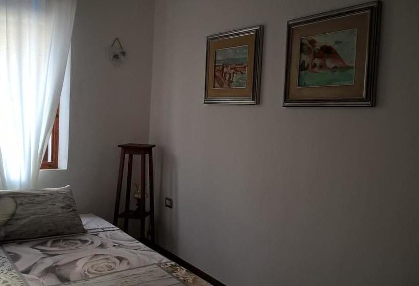 Bed and Breakfast Karmabnb  | Cala Gonone | Sardegna | Italia 4