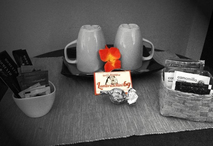 Bed and Breakfast Lambruschini 69  | Fiumicino | Roma | Italia 1