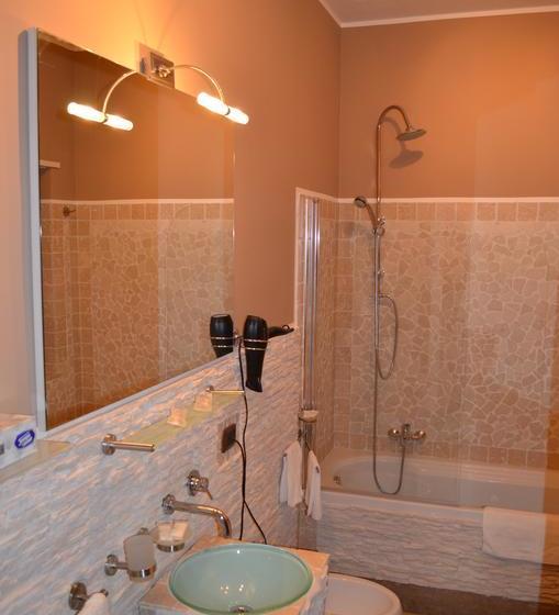 Bed and Breakfast Lambruschini 69  | Fiumicino | Roma | Italia 18