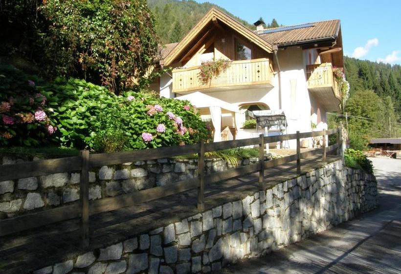 Bed and Breakfast Villa Ilaria  | Caderzone Terme | Trento | Italia 12