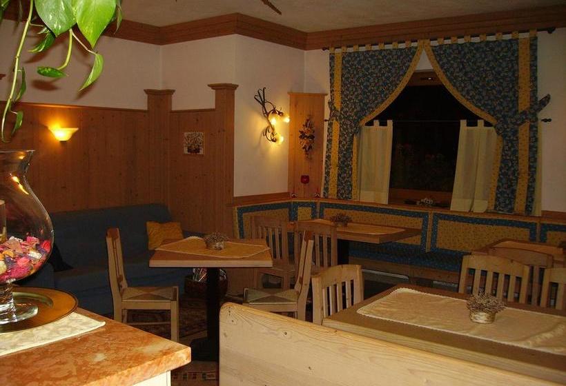 Bed and Breakfast Villa Ilaria  | Caderzone Terme | Trento | Italia 8