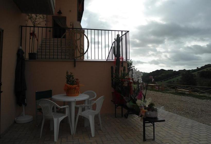 Rosa Spina B&b  | Controguerra | Teramo | Italia 10