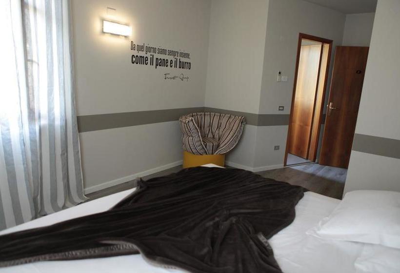 Hotel Albergo Al Cacciatore Tortellinando  | Valeggio sul Mincio | Verona | Italy 13