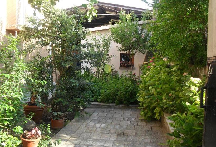 Bed and Breakfast La Casa Di Mannazzotta  | Castelsardo | Sardinia | Italy 13