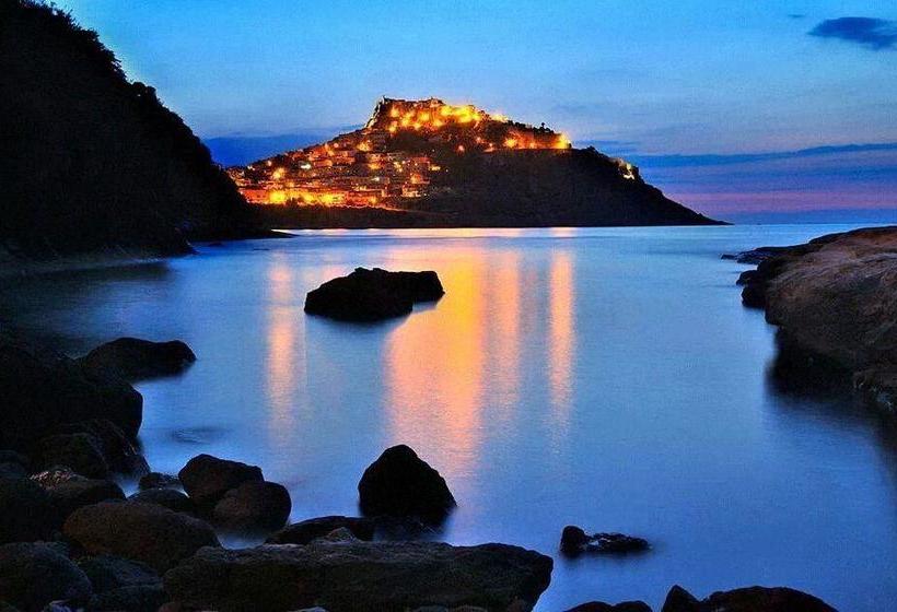 Bed and Breakfast La Casa Di Mannazzotta  | Castelsardo | Sardinia | Italy 6