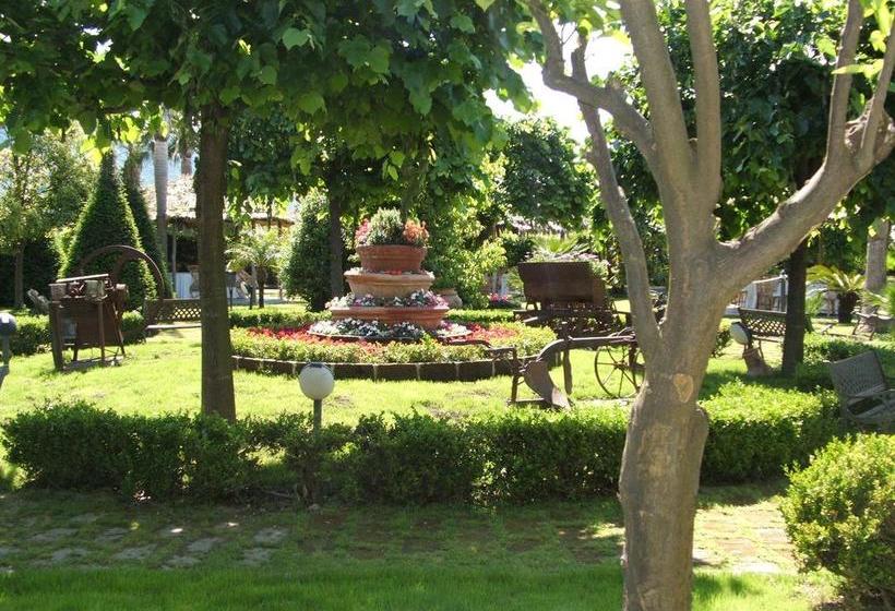 Bed and Breakfast Villa Delle Camelie  | Gragnano | Napoli | Italia 5