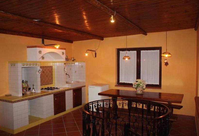 Bed and Breakfast Villa Delle Camelie  | Gragnano | Napoli | Italia 8