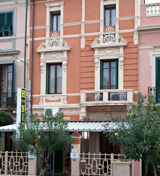 Hotel Nice  | Viareggio | Lucca | Itália 13