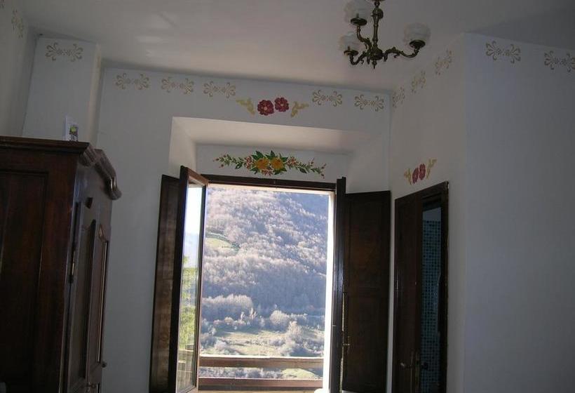 Genziana B&b E Camping Il Vecchio Mulino  | Opi | L'Aquila | Italia 10