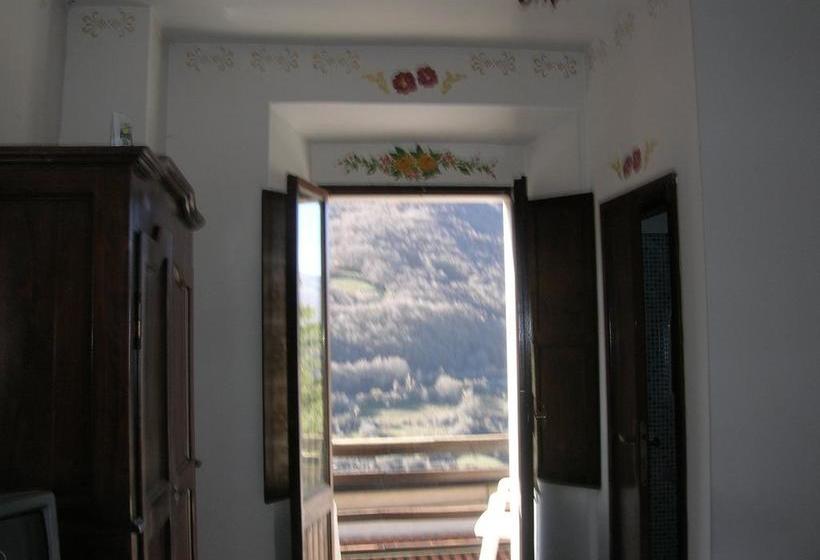 Genziana B&b E Camping Il Vecchio Mulino  | Opi | L'Aquila | Italia 19