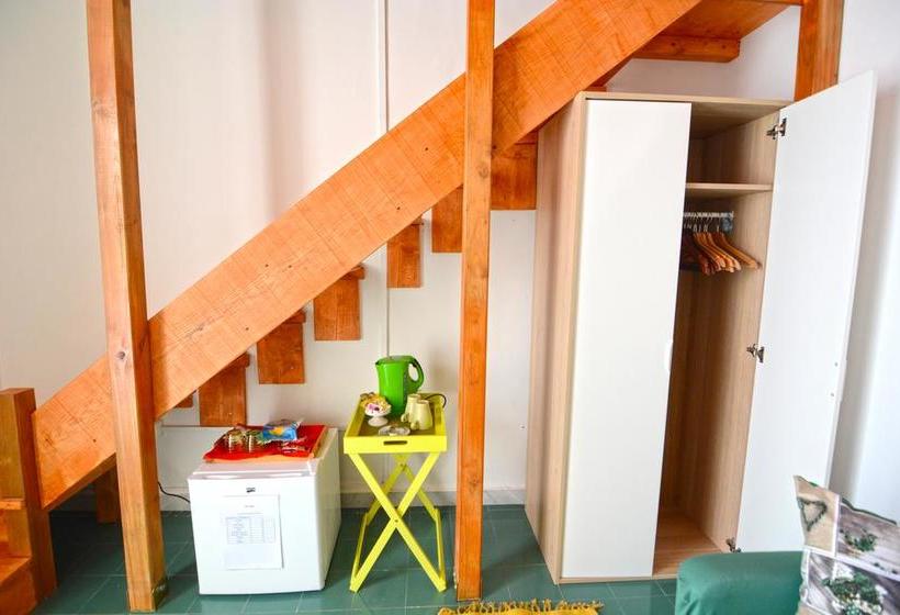 B&b Tecla  | Napoli | Napoli | Italia 11