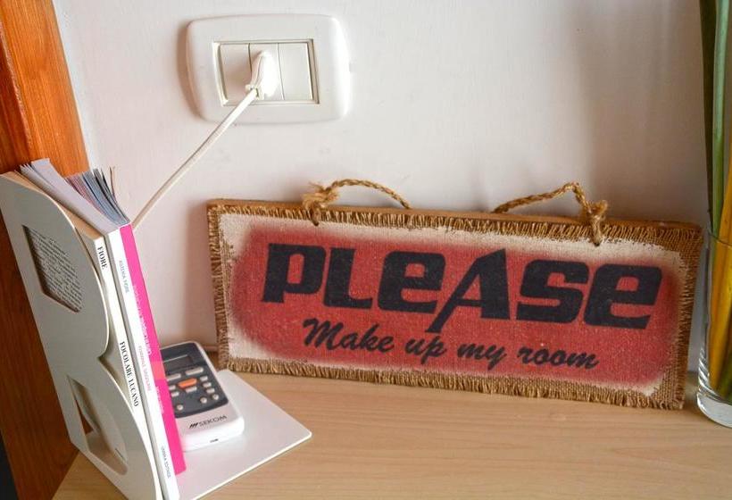 B&b Tecla  | Napoli | Napoli | Italia 6