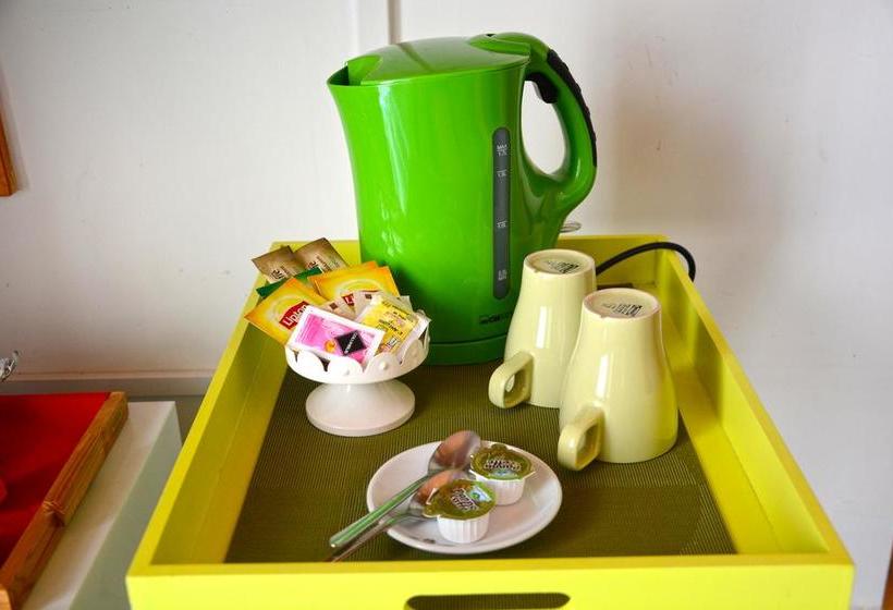 B&b Tecla  | Napoli | Napoli | Italia 8