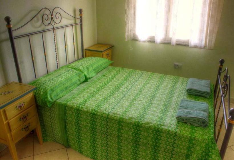 Bed and Breakfast La Casetta Colorata  | Dolianova | Sardegna | Italia 10