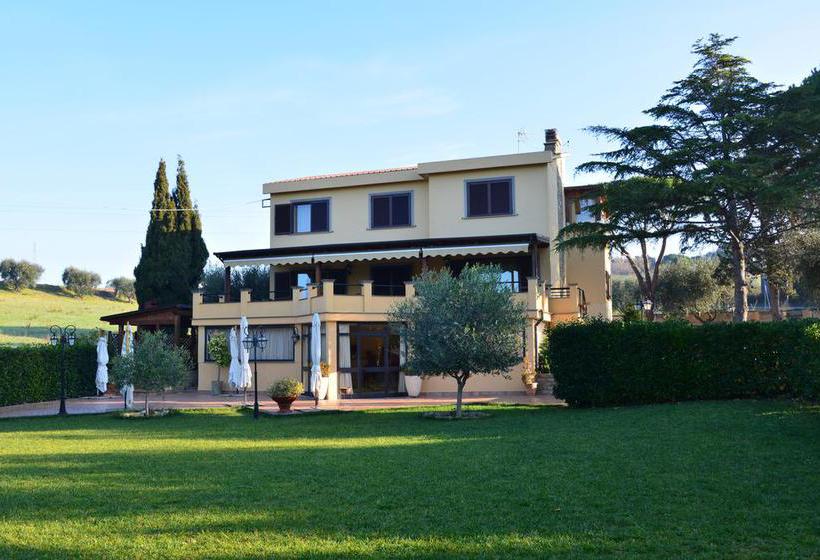 Bed And Breakfast La Corte Degli Ulivi  | Civitavecchia | Roma | Italia 17