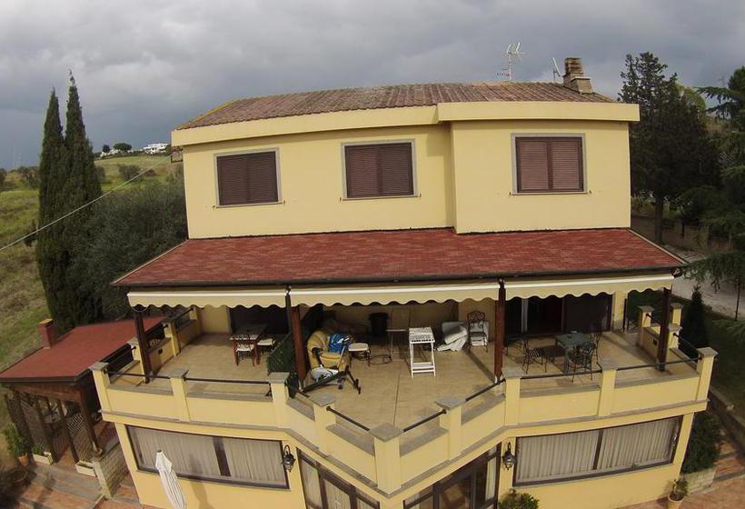 Bed And Breakfast La Corte Degli Ulivi  | Civitavecchia | Roma | Italia 4