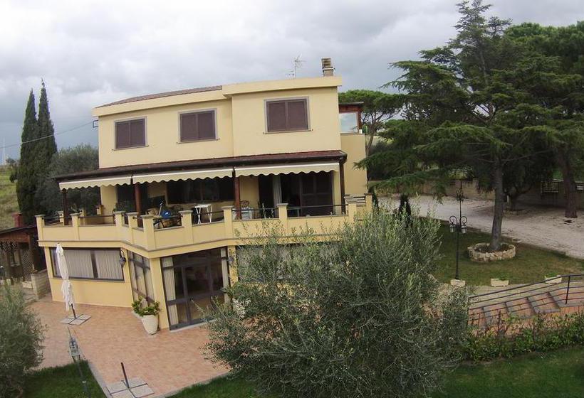 Bed And Breakfast La Corte Degli Ulivi  | Civitavecchia | Roma | Italia 5