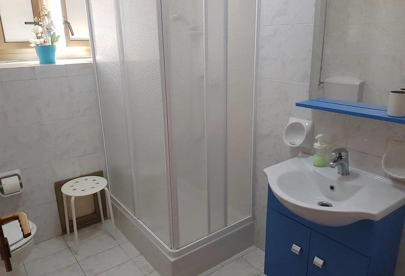 Bed and Breakfast The Artists  | Acireale | Catania | Italia 13