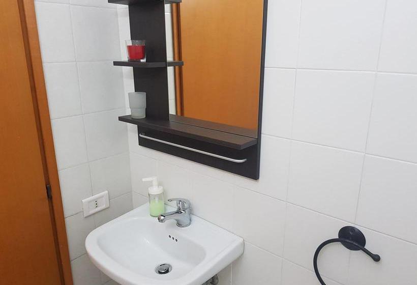 Bed and Breakfast The Artists  | Acireale | Catania | Italia 15