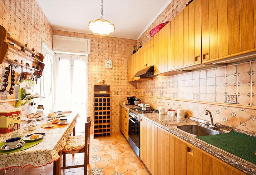 Bed and Breakfast Chez Anna  | Napoli | Napoli | Italia 11