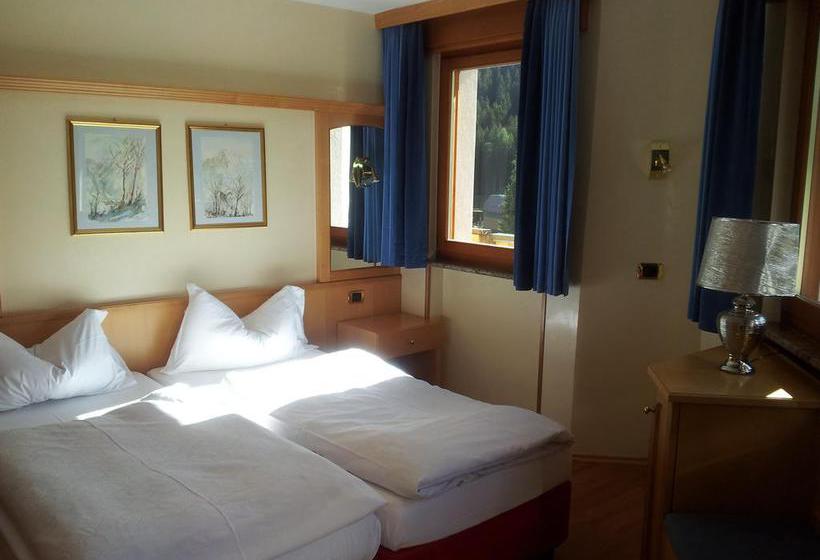 Bed and Breakfast Chalet Brigitte  | Arabba | Belluno | Italy 10