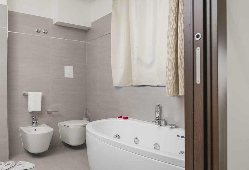 Hotel Ferrari  | Carugate | Milano | Italia 10