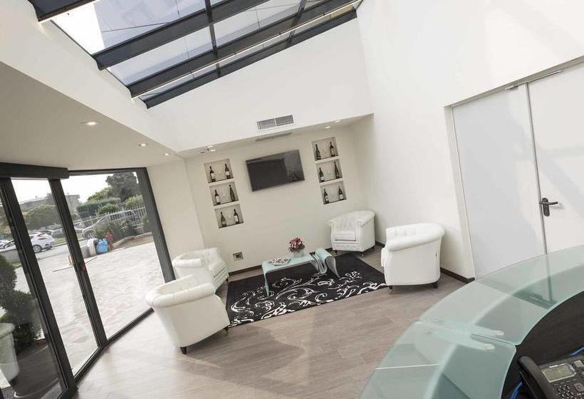 Hotel Ferrari  | Carugate | Milano | Italia 15