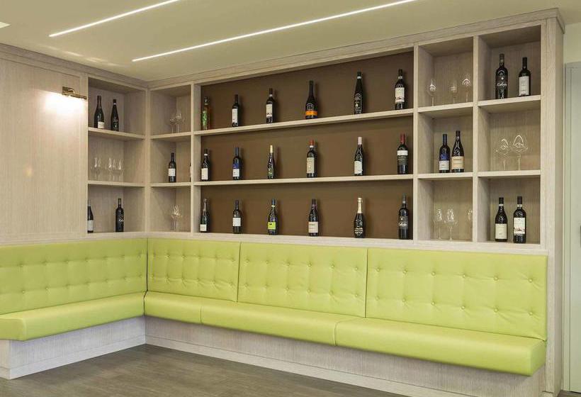 Hotel Ferrari  | Carugate | Milano | Italia 3