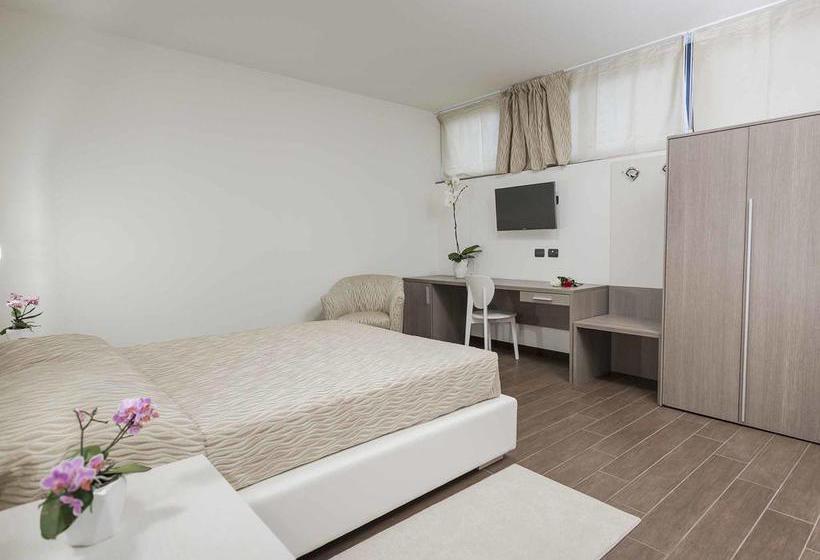 Hotel Ferrari  | Carugate | Milano | Italia 9