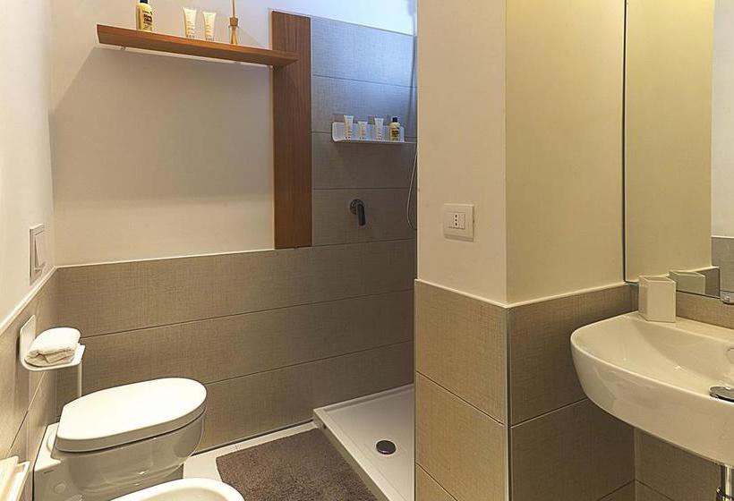 Bed and Breakfast Sh Home  | Palma Campania | Napoli | Italia 3