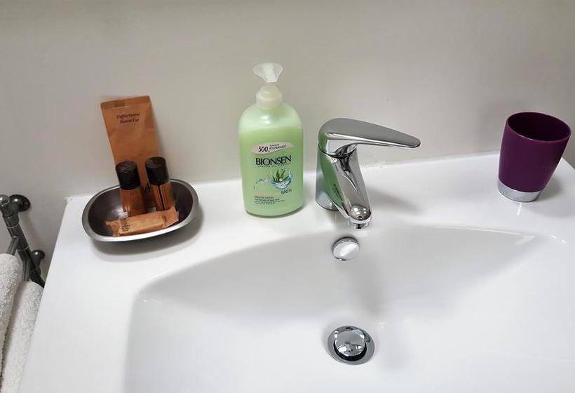 Bed and Breakfast Orchidea House  | Civitanova Marche | Macerata | Italia 13