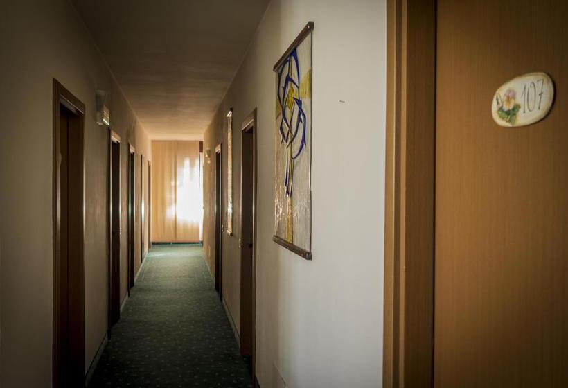 Hotel Albergo La Romanella  | Spinone al Lago | Bergamo | Italien 3