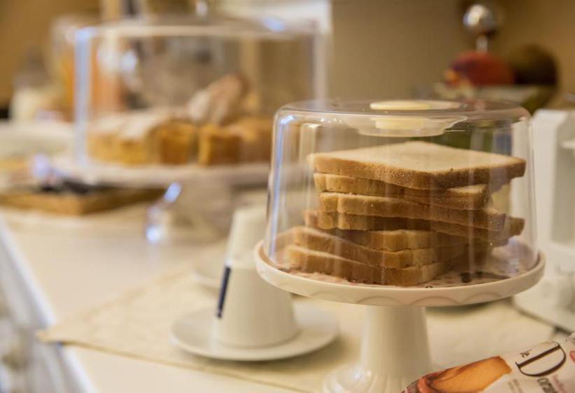 Bed and Breakfast Casa Elide  | Catania | Catania | Italia 6